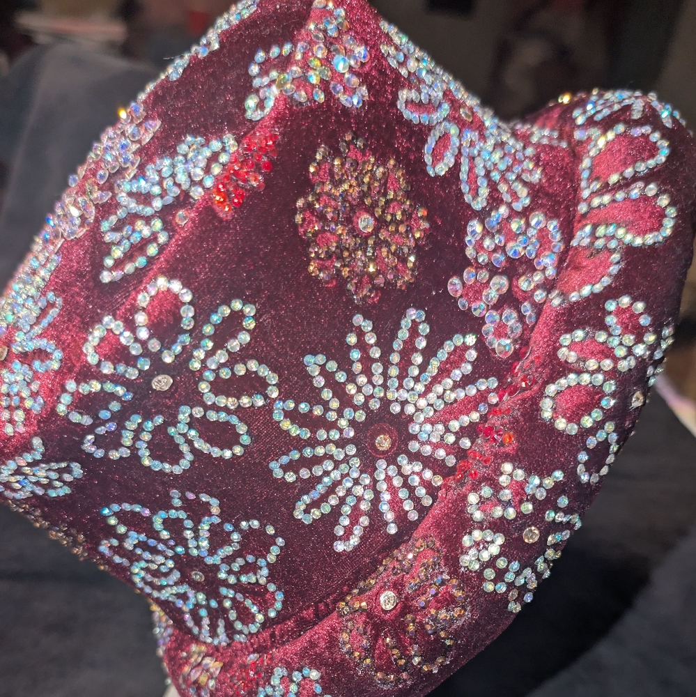 A burgundy velvet hat embellished with glass and Swavorsky crystal gems. - Picture 7 of 11